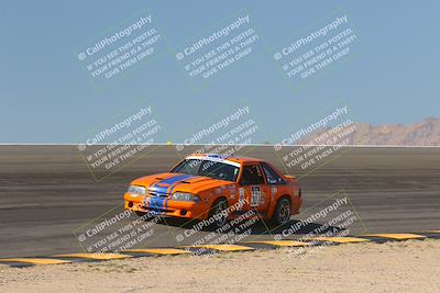 media/Oct-15-2023-Lucky Dog Racing Chuckwalla (Sun) [[f659570f60]]/2nd Stint Bowl/